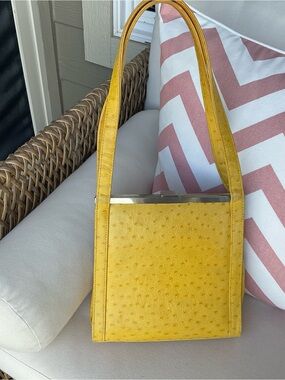 Vintage Yellow Ostrich-Textured Shoulder Bag with Silver Trim